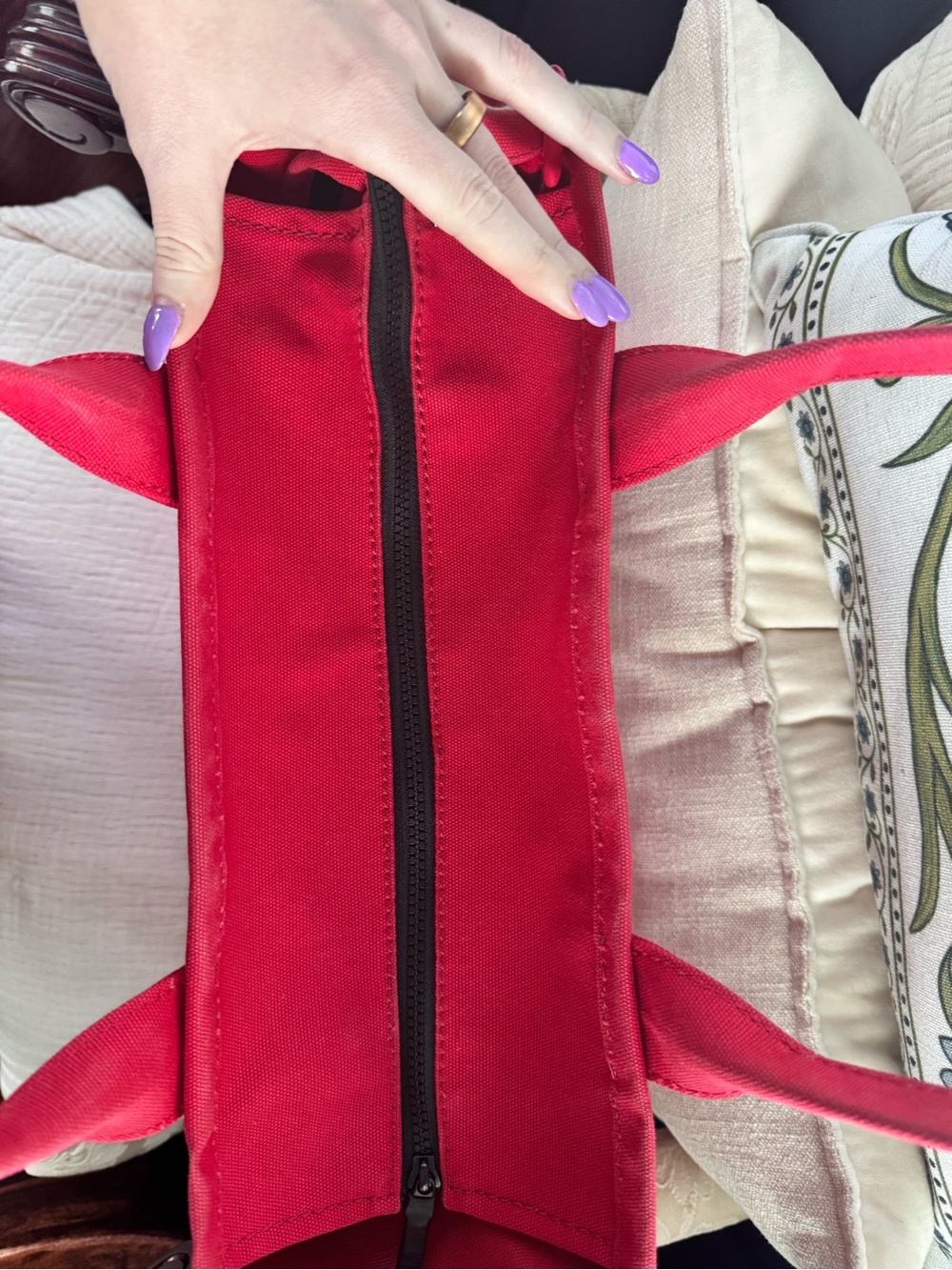 Marc Jacobs The Tote Bag in Red (Large) - Picture 6 of 7